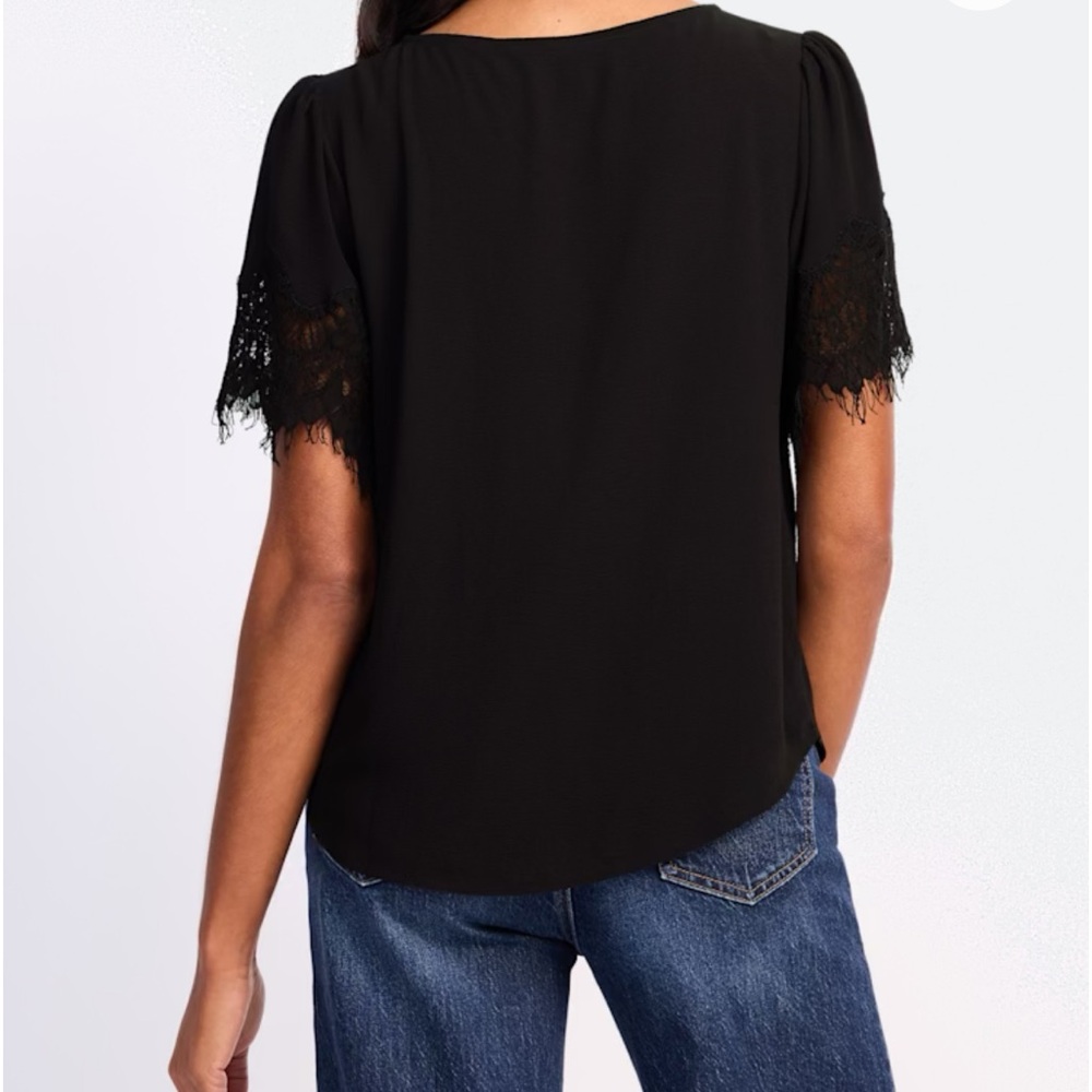 DAYNA LACE DETAIL BLOUSE - Picture 2 of 6